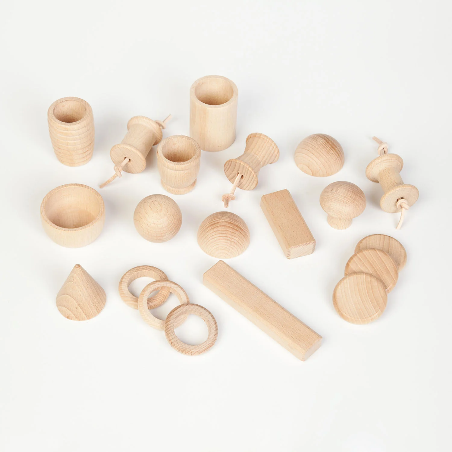Wooden Treasures - 20 Pieces - Image 4