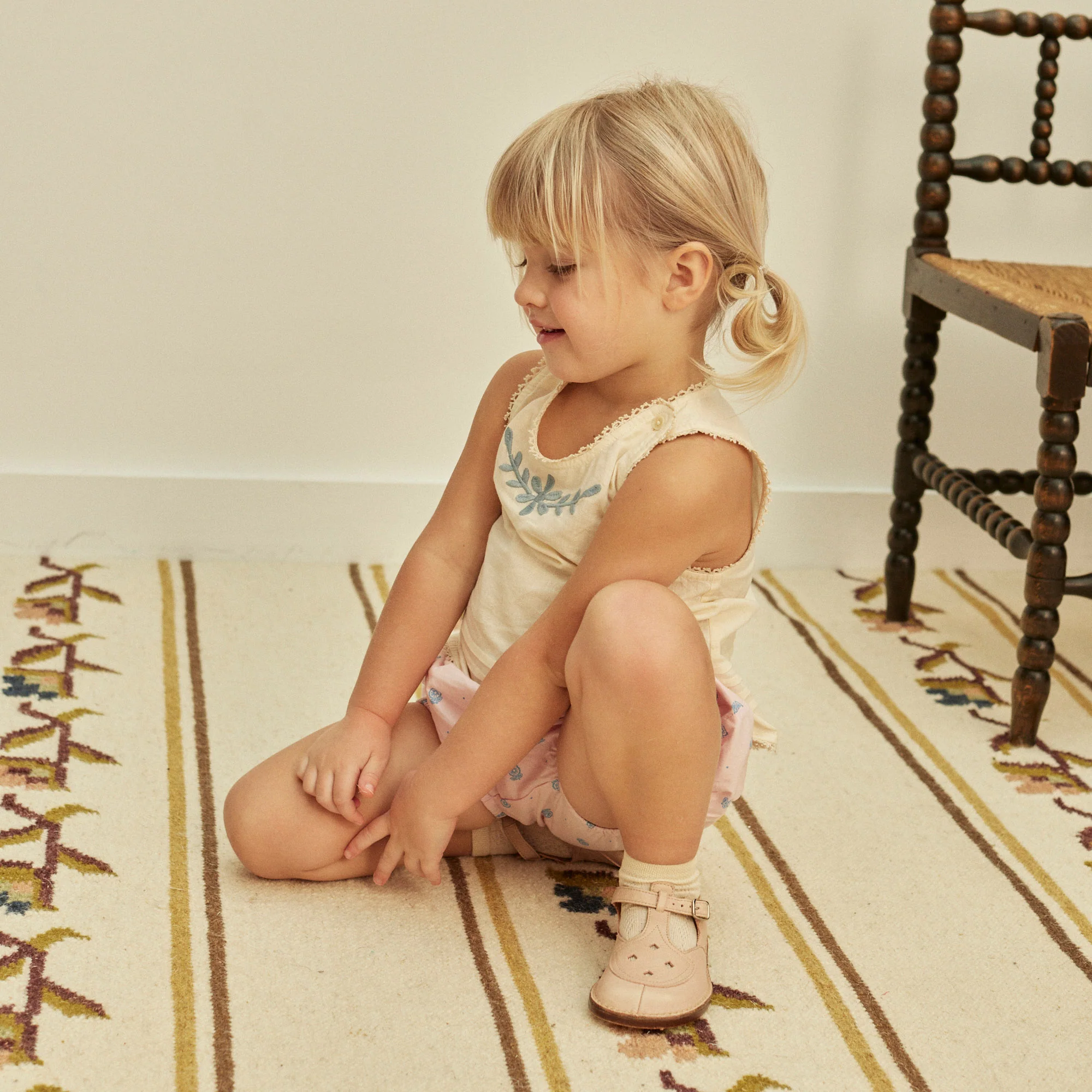 Baby Linen Lula Embroidered Bloomers - Blush - Image 4