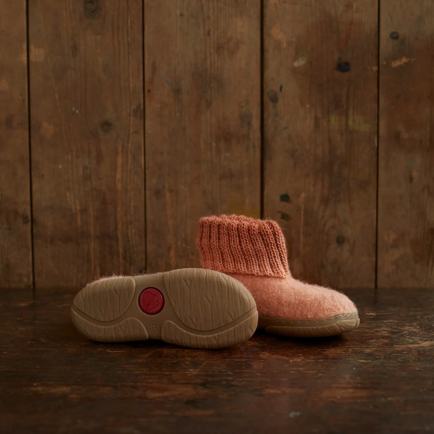 Boiled Wool Yuki Slipper Boot - Antique Rose - Image 2