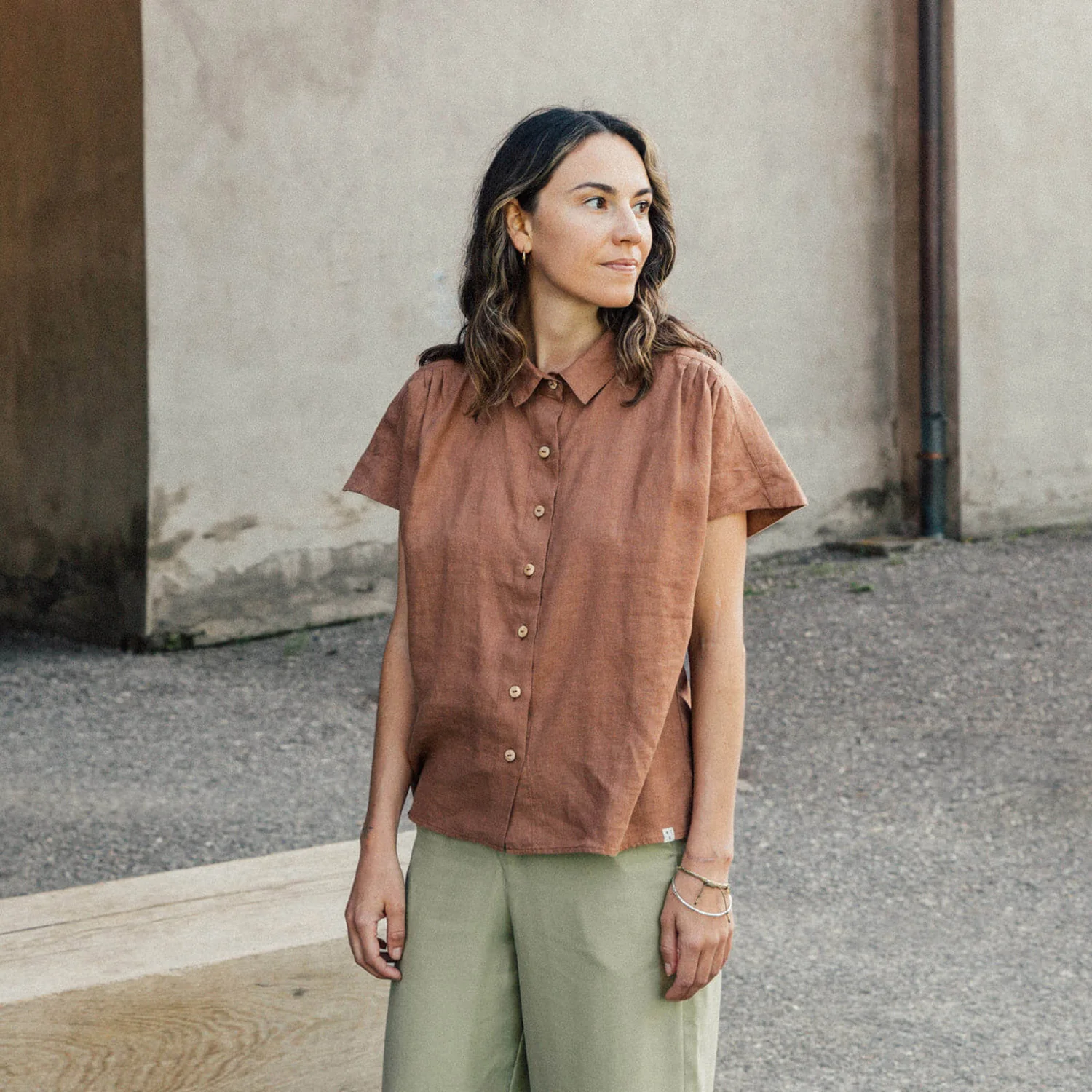 Women's Linen Blouse - Coffee - Image 4