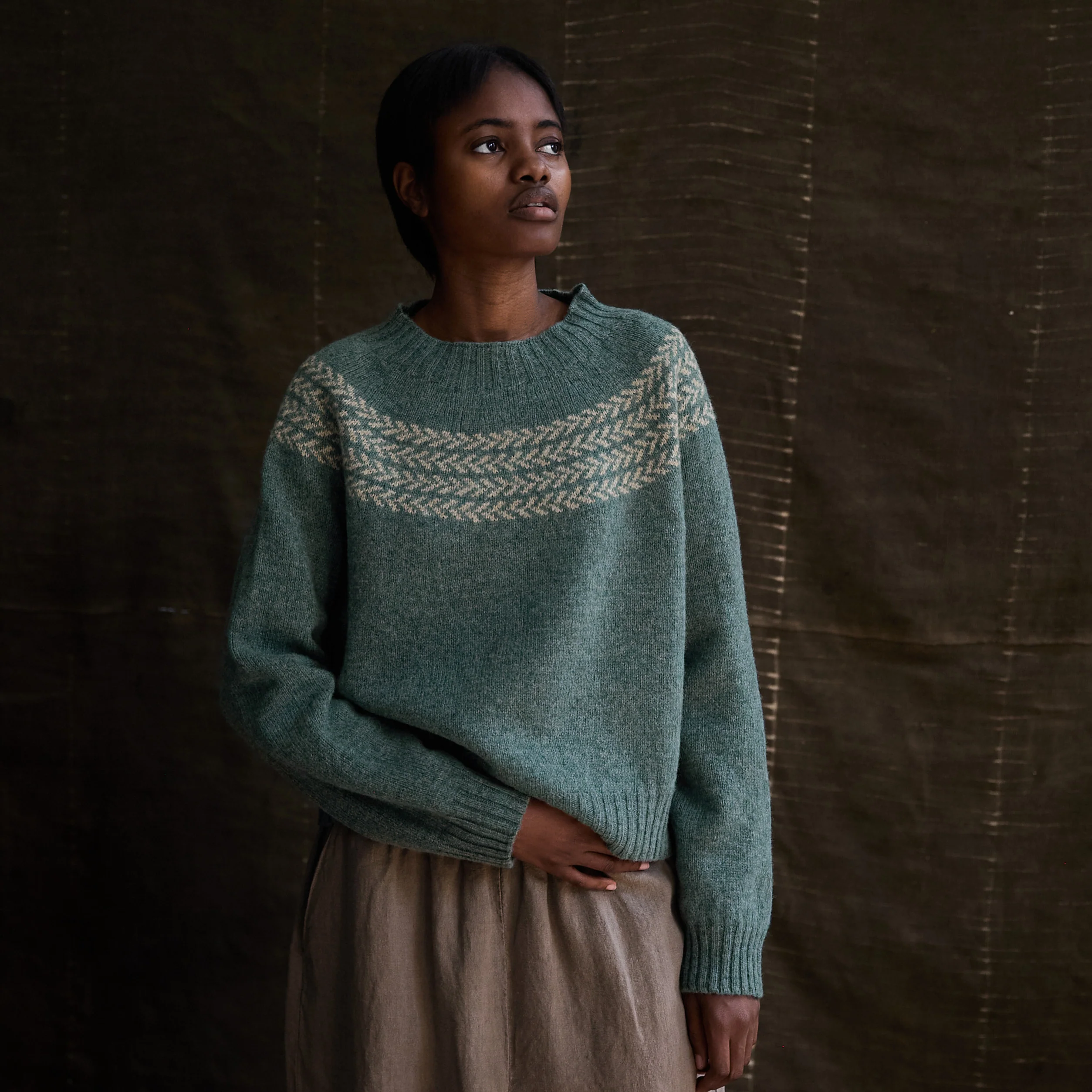 Garden Women's Sweater - Lambswool - Dusk - Image 8