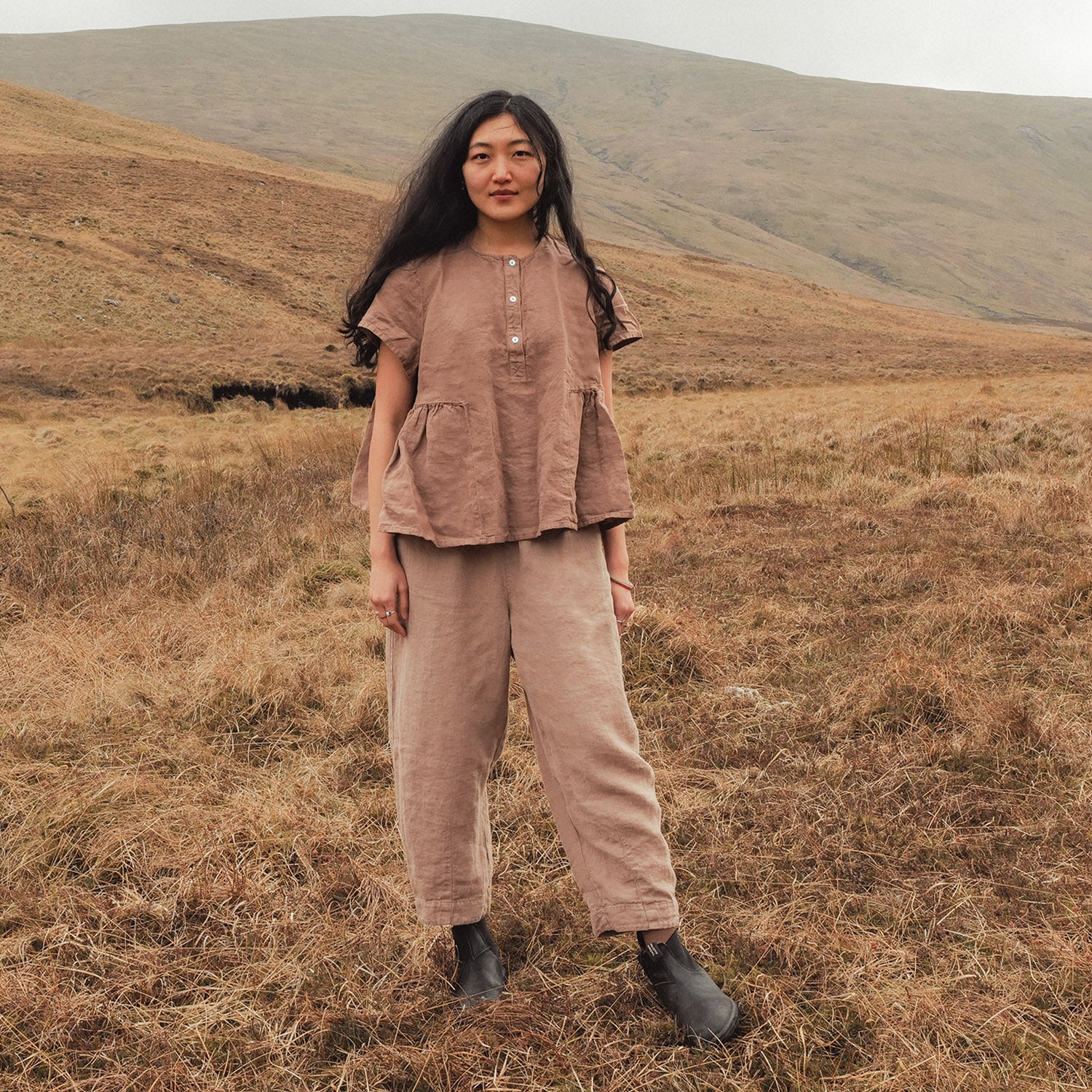 Juniper Women's Blouse - Linen - Cedarwood - Image 2